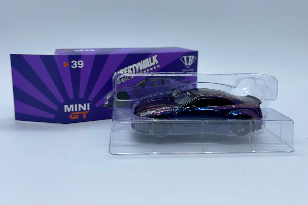 Mini GT No.39 Liberty Walk Nissan GTR Magic Purple (Japan Exclusive)