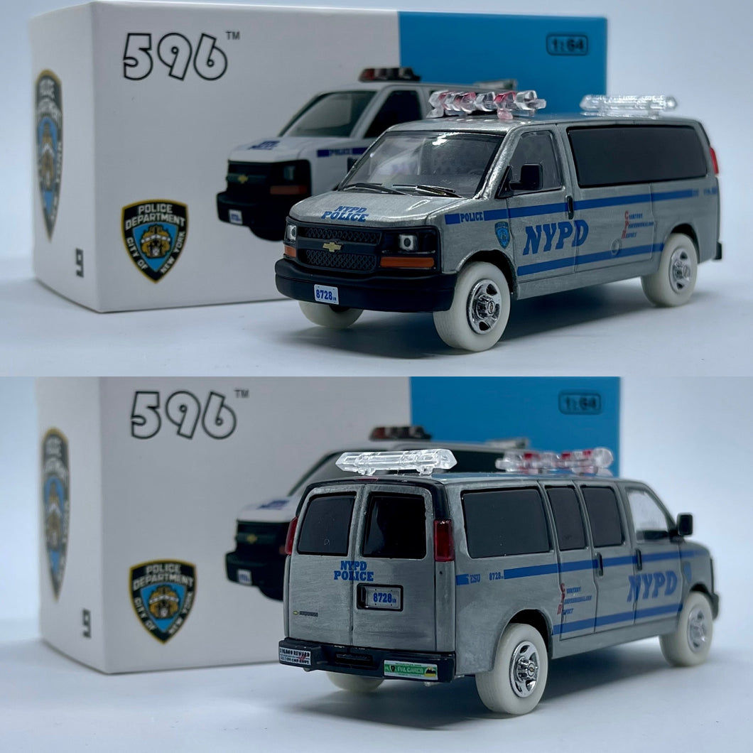 596 Models 1/64 Chevrolet Express - New York Police Department NYPD Chase car