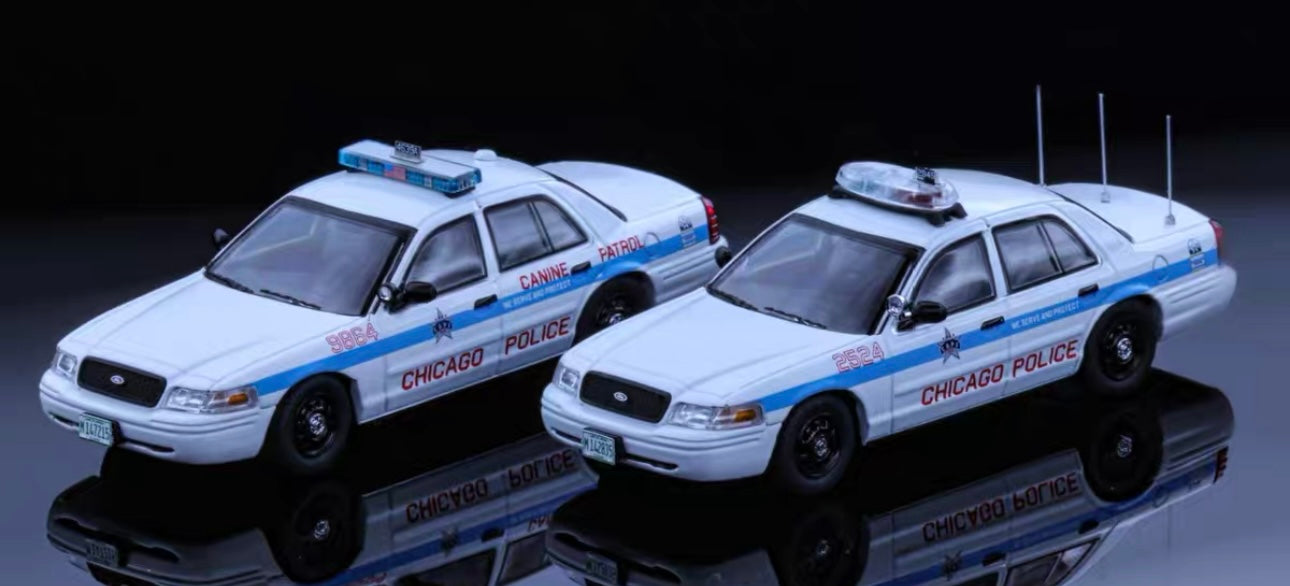 Rollin 1/64 Ford Crown Victoria Police Interceptor - Chicago
