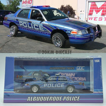Load image into Gallery viewer, GOC 1/64 APAxpo Exclusive - Ford Crown Victoria Police Interceptor Albuquerque Police
