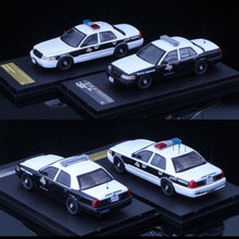 Load image into Gallery viewer, Rollin 1/64 - Ford Crown Victoria Police Interceptor - Texas Highway Patrol
