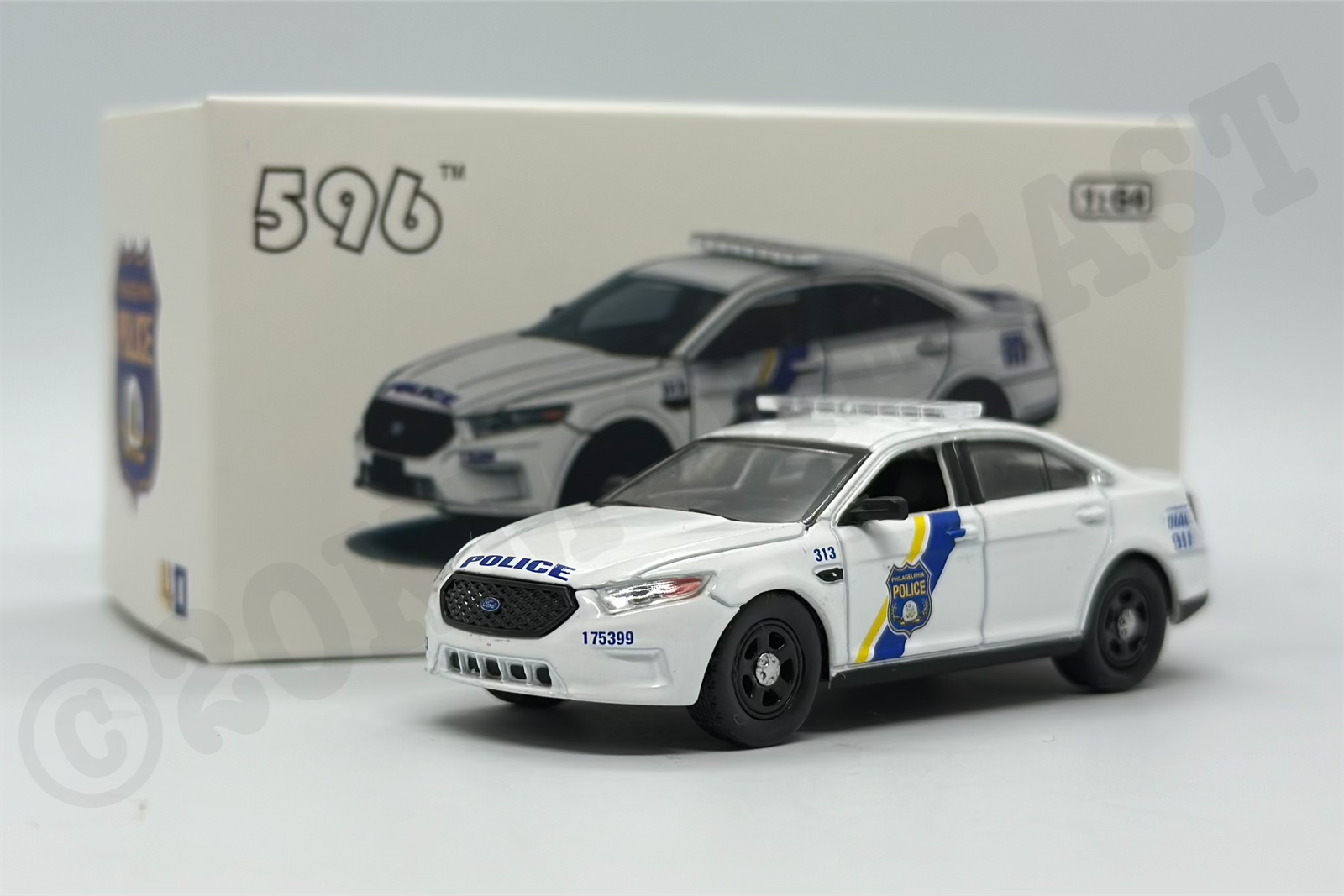596 Model 1/64 Ford Police Interceptor - Philadelphia Police 596 Model 1/64 Ford Police Interceptor - Philadelphia Police