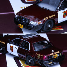 Load image into Gallery viewer, Rollin 1/64 - Ford Crown Victoria Police Interceptor - Minnesota State Patrol
