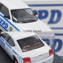 Load image into Gallery viewer, Rollin 1/64 - Dodge Charger - New York City Police Department NYPD Slicktop
