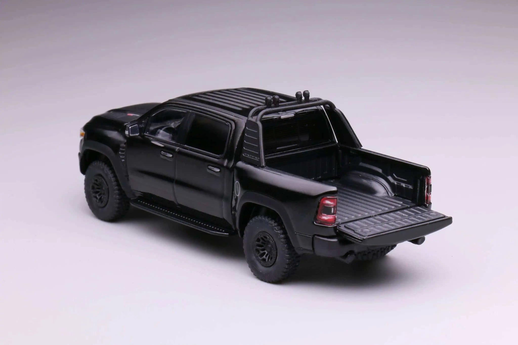 596 Model 1/64 Dodge Ram 1500 TRX Sport – 20KM Diecast