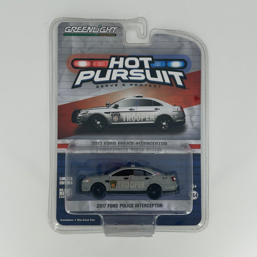 Greenlight 1/64 Hot Pursuit Series - 2017 Ford Police Interceptor Sedan Taurus - Pennsylvania State Police
