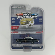 Load image into Gallery viewer, Greenlight 1/64 Hot Pursuit Series 30 - 1977 Dodge Monaco - Texas Highway Patrol
