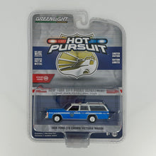 Load image into Gallery viewer, Greenlight 1/64 Hot Pursuit Series 30 - 1988 Ford LTD Crown Victoria Wagon - New York City Police Department (NYPD)
