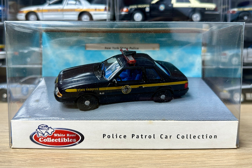 White Rose Collectibles 1/43 1992 Ford Mustang - New York State Police