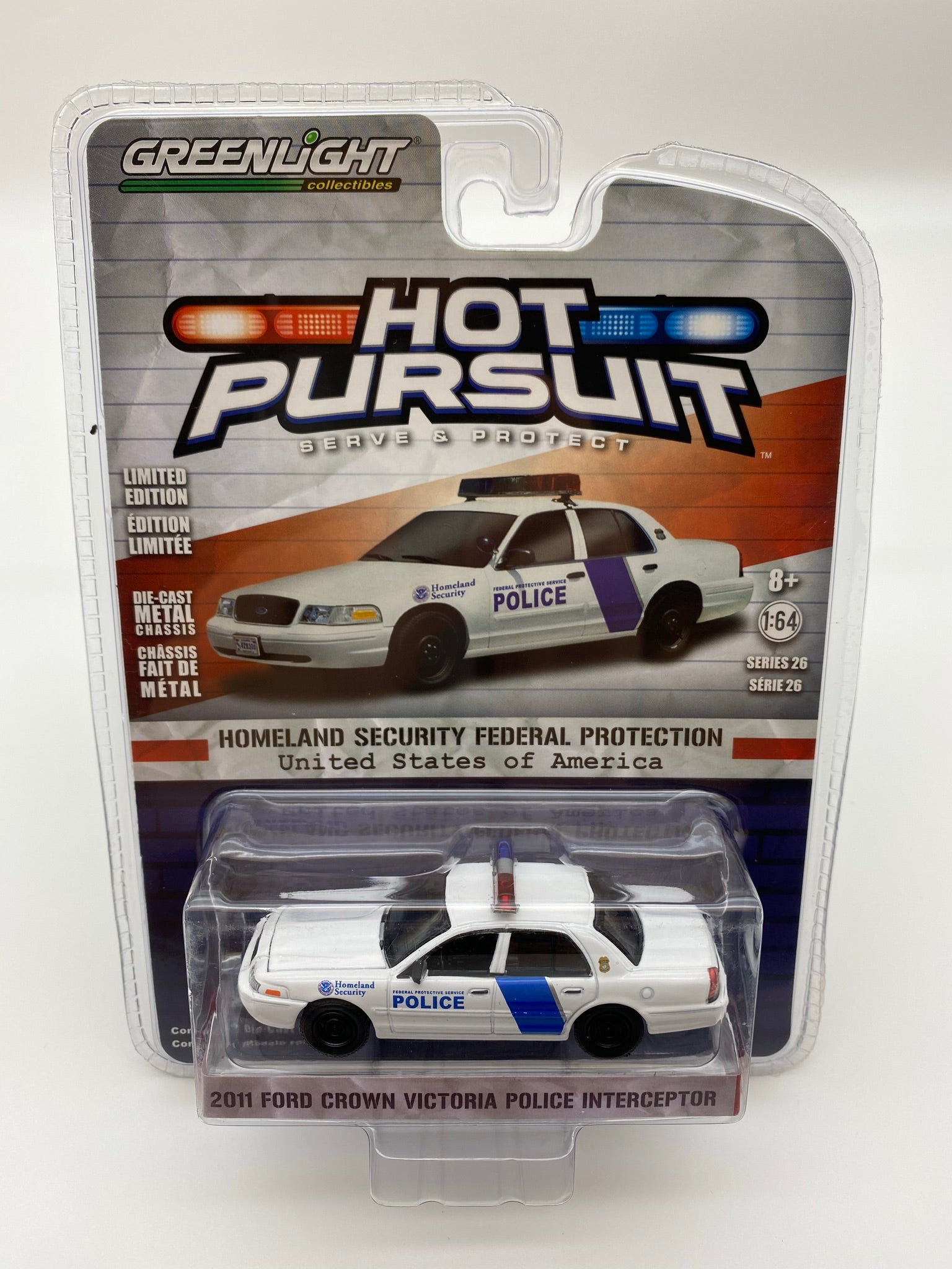 Greenlight 1/64 Hot Pursuit Series 26 - 2011 Ford Crown
