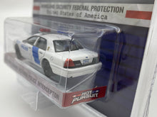 Load image into Gallery viewer, Greenlight 1/64 Hot Pursuit Series 26 - 2011 Ford Crown Victoria Police Interceptor - Homeland Security Federal Protective Police - #42830-D
