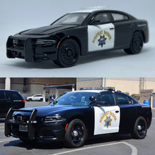 Load image into Gallery viewer, Greenlight 1/64 2018 Dodge Charger - California Highway Patrol (CHP) (Custom)
