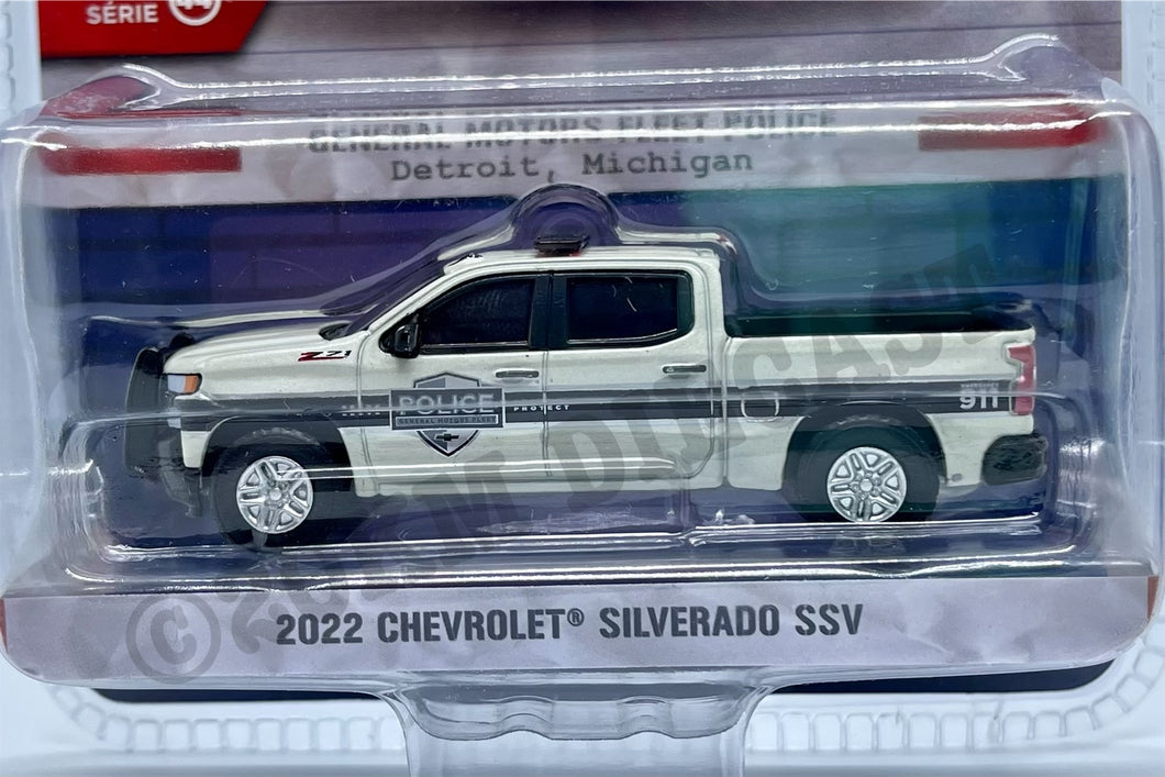 Greenlight Hot Pursuit Series 44 - General Motors Fleet 2022 Chevrolet Silverado SSV