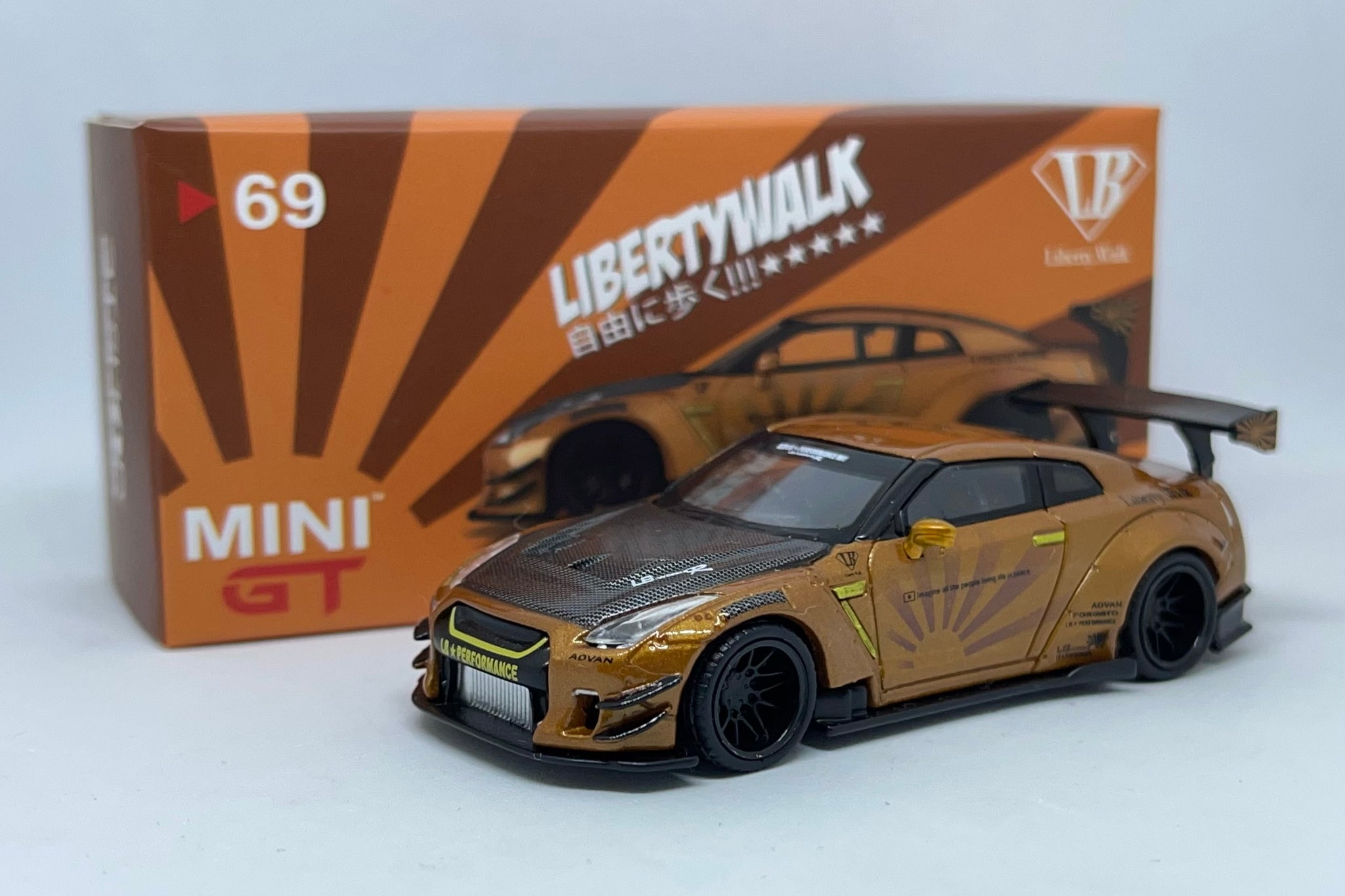 Mini GT 1/64 Liberty Walk LB Works Nissan GT-R R35 Metallic Brown RHD ...