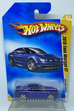 Load image into Gallery viewer, Hot wheels 2010 Ford Mustang GT Blue (US)
