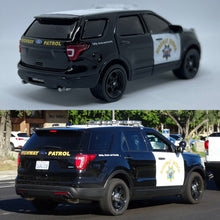 Load image into Gallery viewer, Greenlight 1/64 2016 Ford Police Interceptor Utility - California Highway Patrol (CHP) (Custom)
