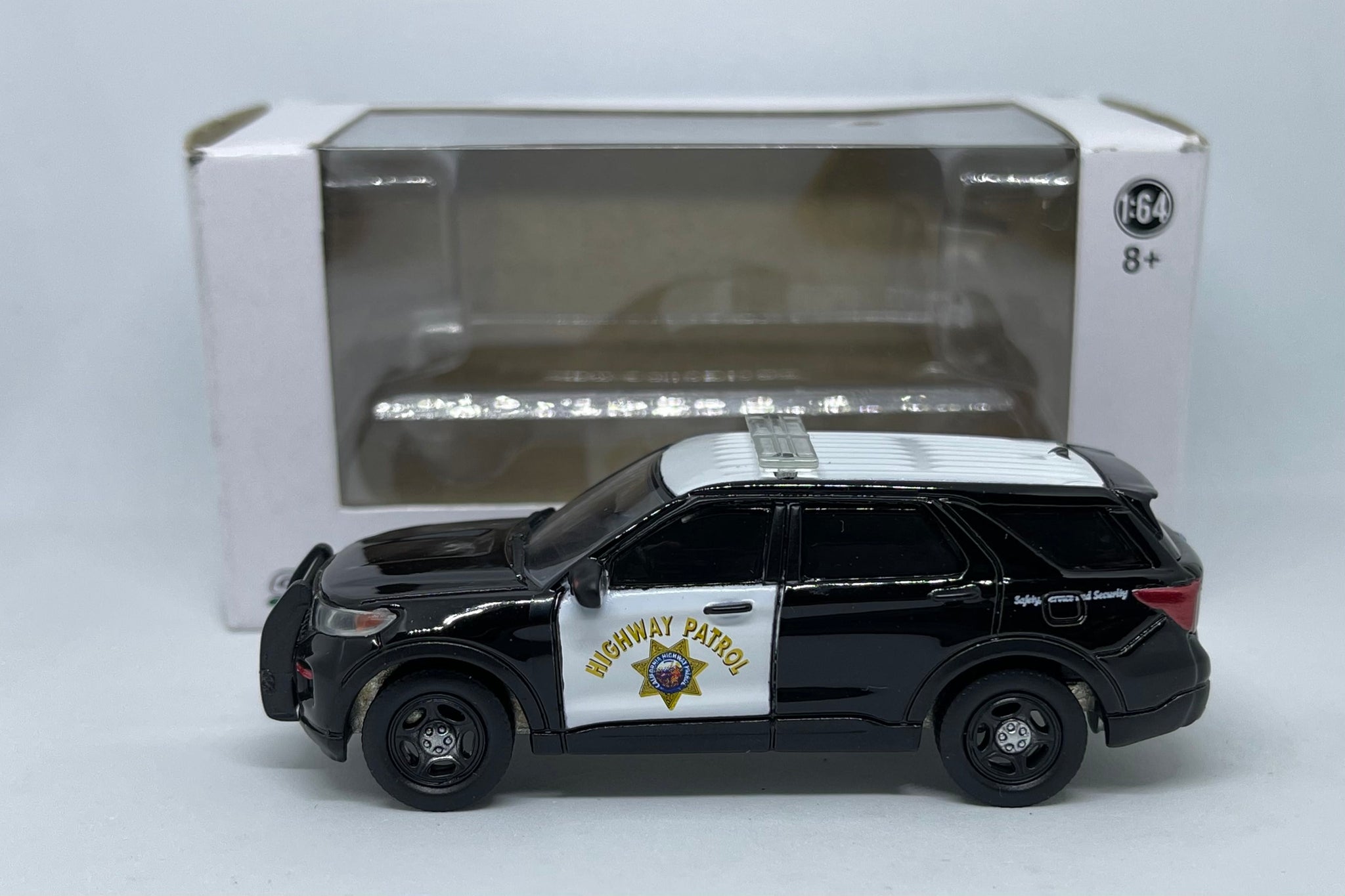 Green light グリーンライト 1/64 カリフォルニア　警察署 Greenlight 1/64 2020 Ford Police Interceptor Utility - California