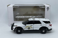 Load image into Gallery viewer, Greenlight 1/64 2020 Ford Police Interceptor Utility - California Highway Patrol (CHP) (Custom)
